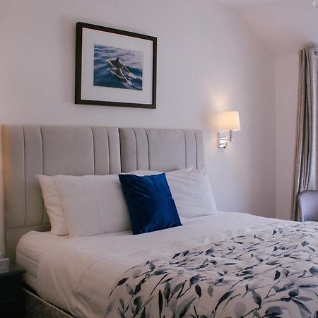 Gresham Court Hotel Торки Екстериор снимка