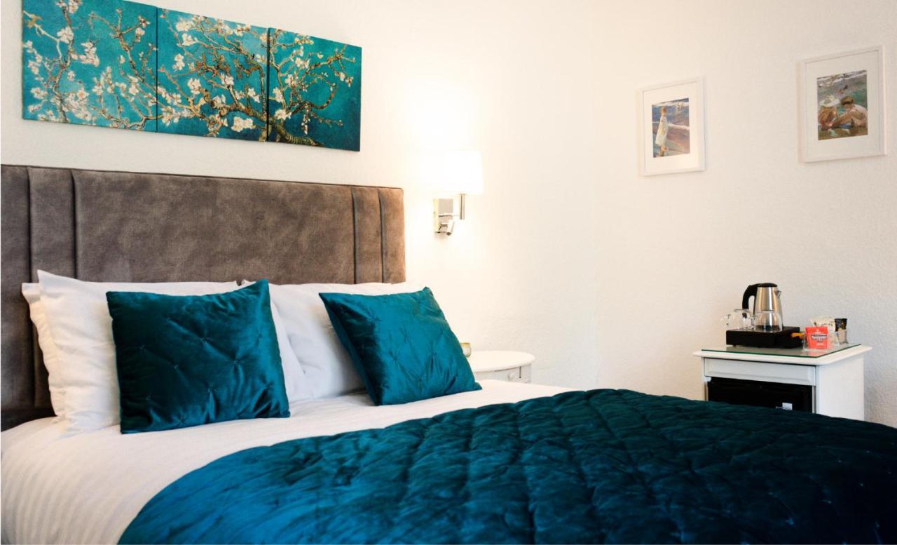 Gresham Court Hotel Торки Екстериор снимка