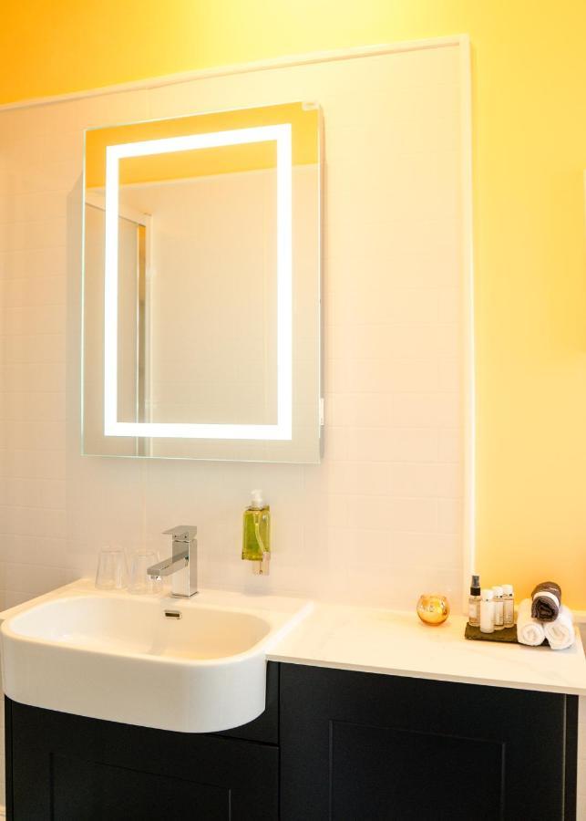 Gresham Court Hotel Торки Екстериор снимка