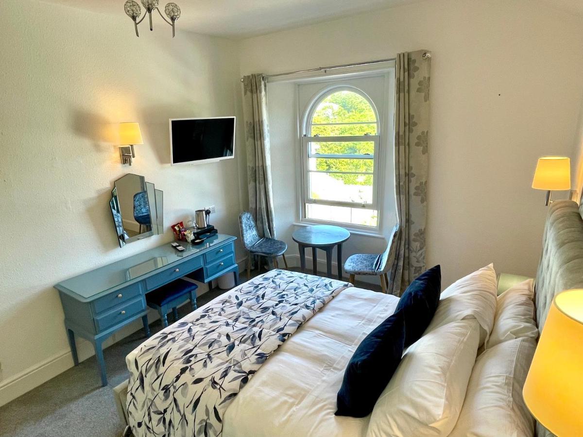Gresham Court Hotel Торки Екстериор снимка